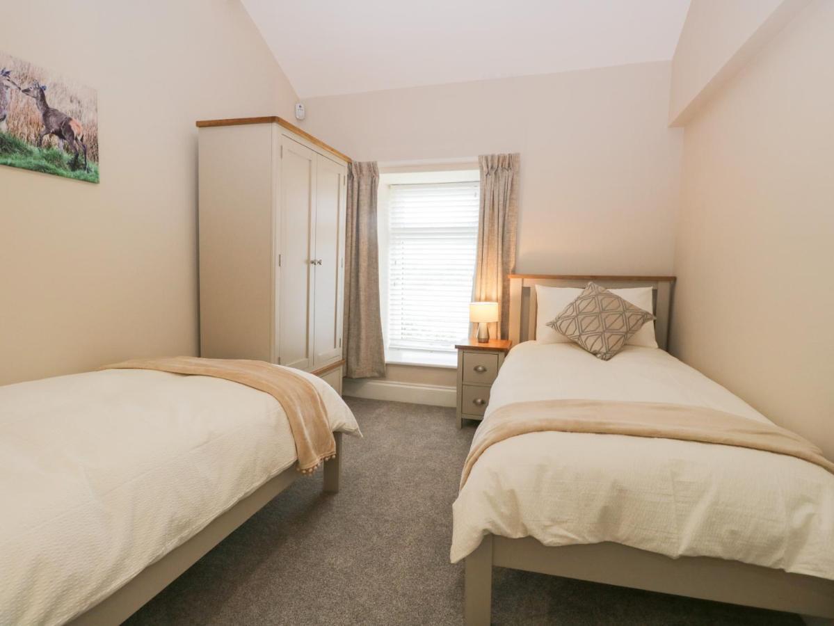 Oxen Park Farm Cottage Ulverston Εξωτερικό φωτογραφία
