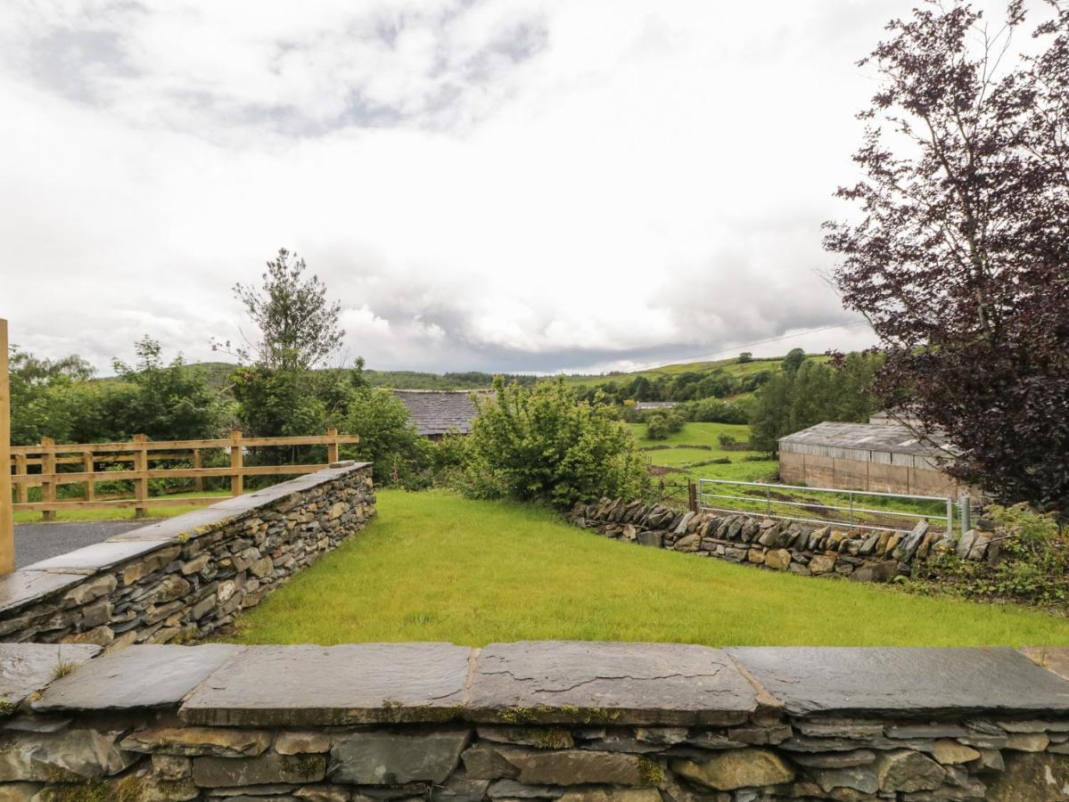 Oxen Park Farm Cottage Ulverston Εξωτερικό φωτογραφία