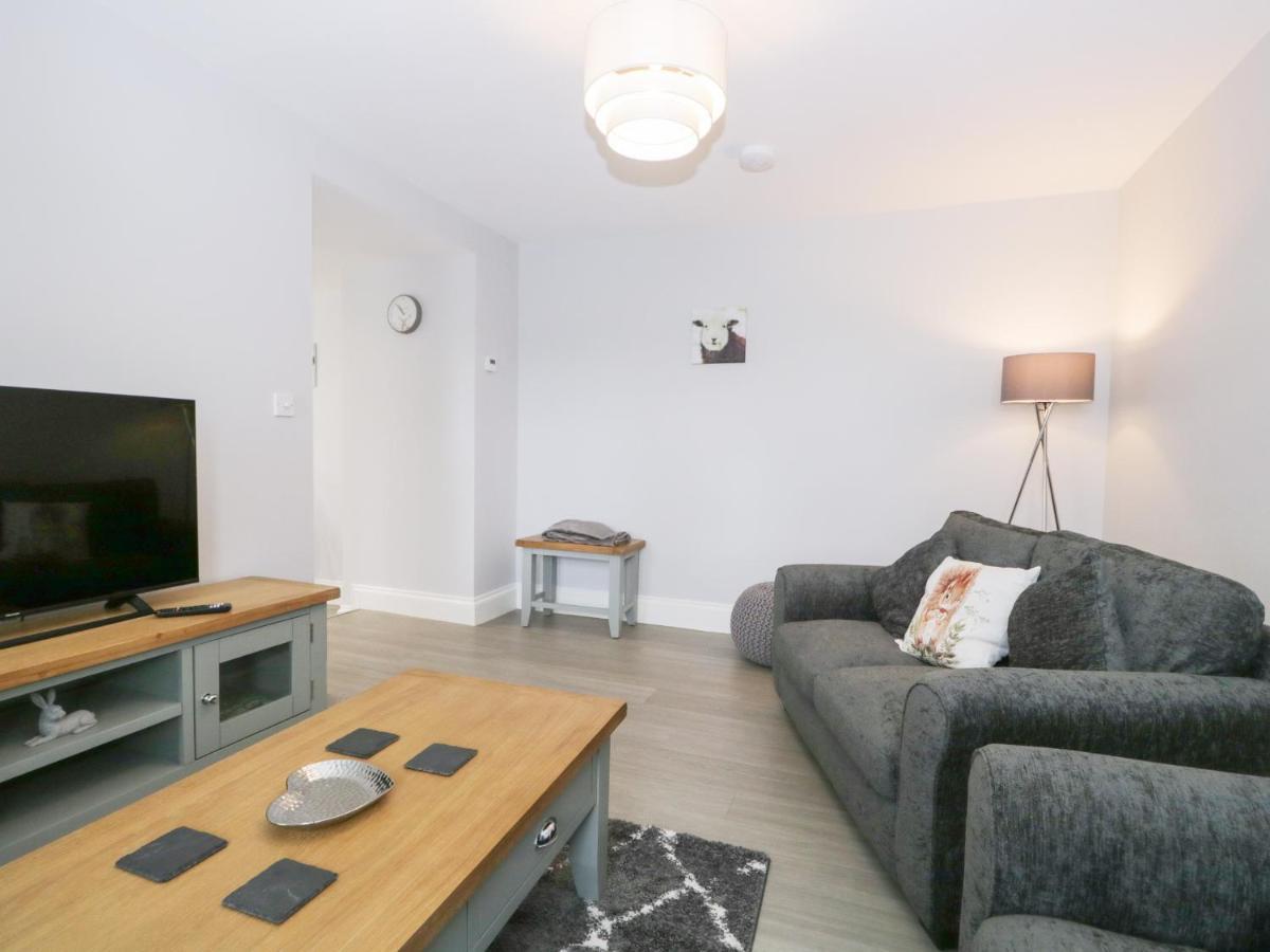 Oxen Park Farm Cottage Ulverston Εξωτερικό φωτογραφία